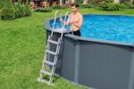 Bestway Hydrium Stahlwandpool Komplett-Set rund 488 x 132 cm Holz-Optik Grau Gartenpool Aufstellpool Sandfilter